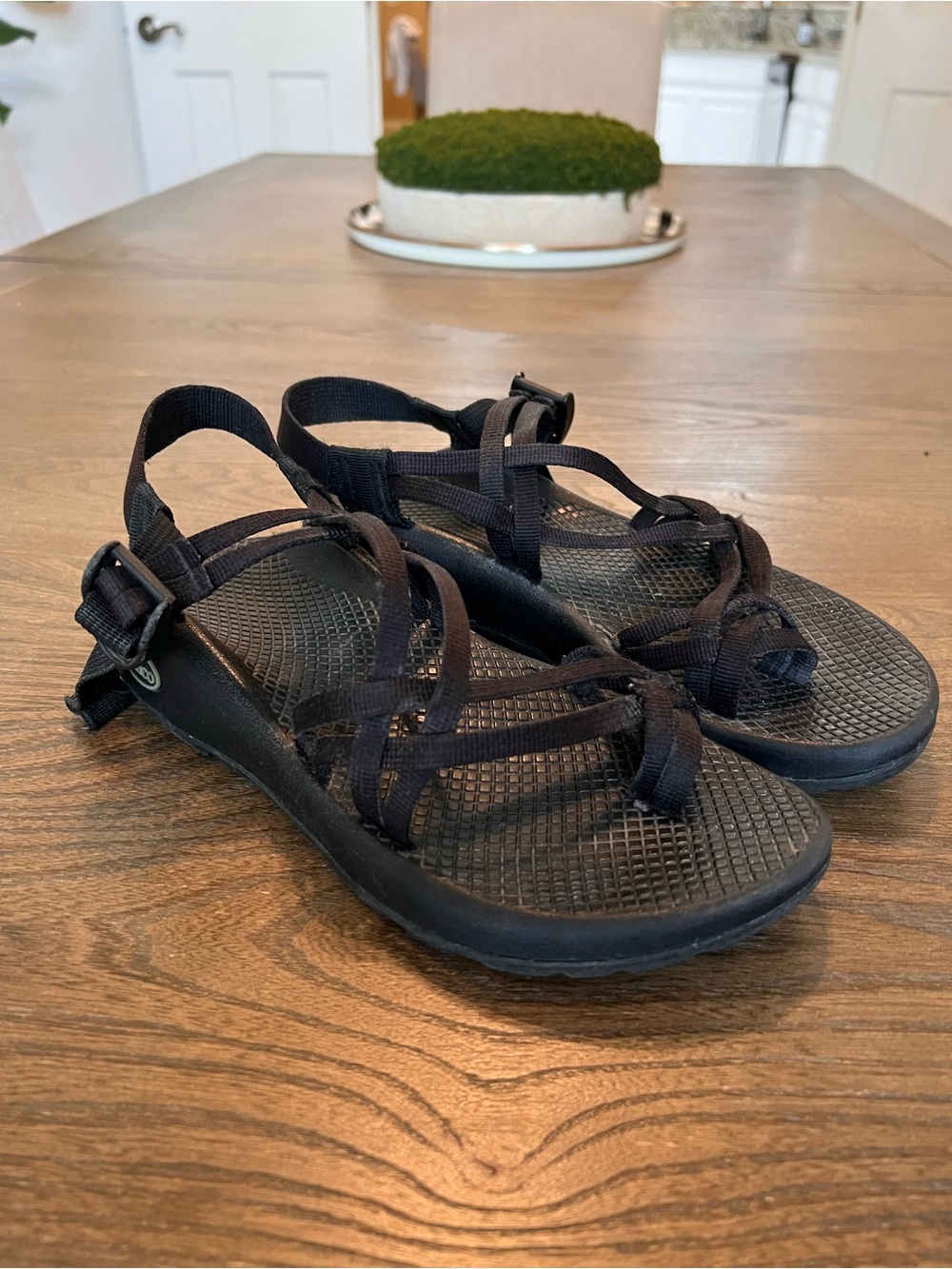 🖤 Chacos 9